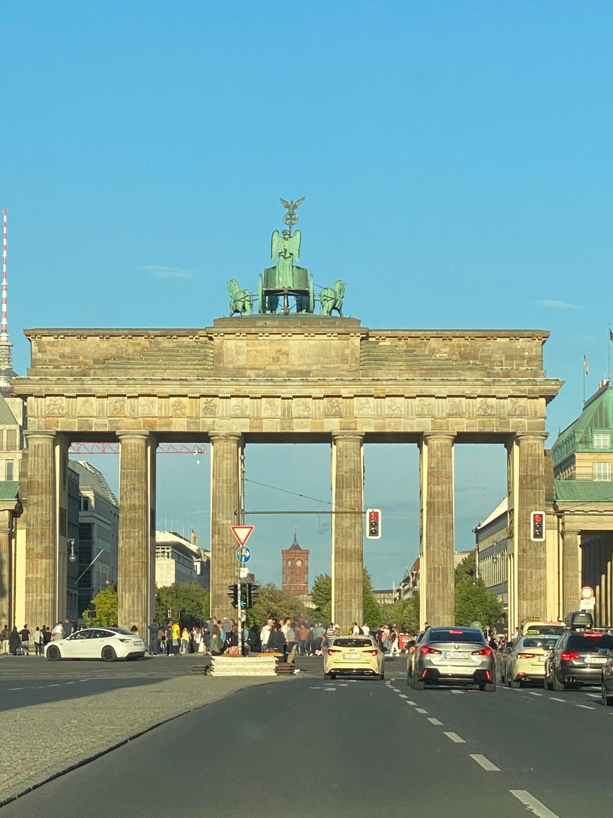 Home PHOTO 2026 02 08 00 25 09 5